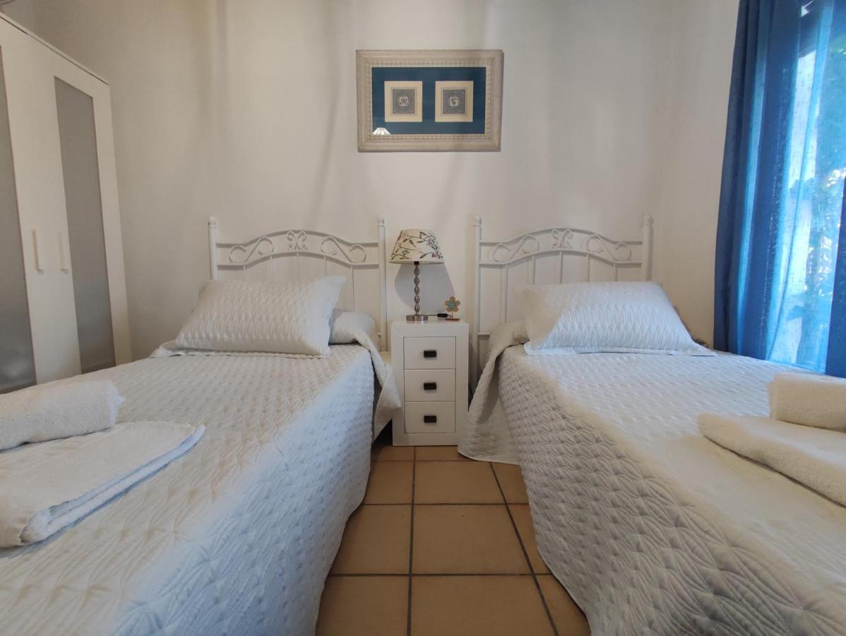 Casa Juanse Villa โกนิล เด ลาฟรอนเตรา ภายนอก รูปภาพ